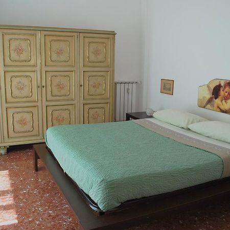 A Casa Di Pe' Casa Vacanze Рим Стая снимка