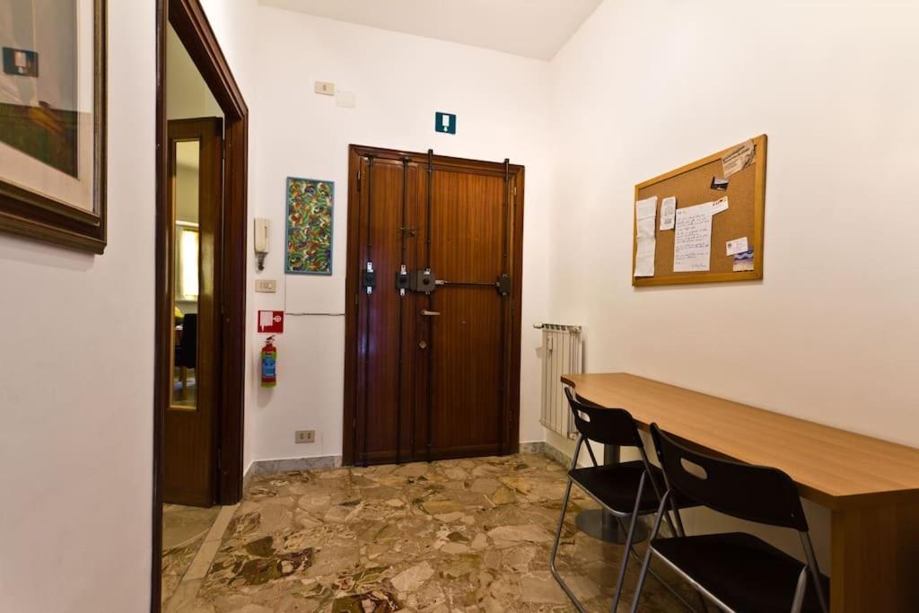 A Casa Di Pe' Casa Vacanze Рим Екстериор снимка