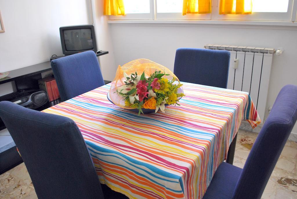 A Casa Di Pe' Casa Vacanze Рим Стая снимка